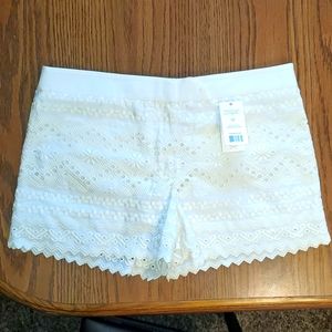 TORY BURCH Veronique White Cream Embroidered Lace Shorts Size 6 $195